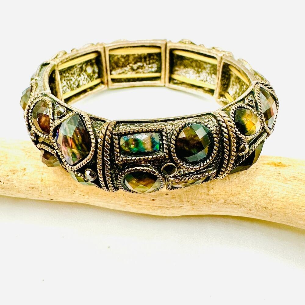 Vintage Style Stretch Bracelet Faceted Stones Antique Gold Tone Statement
